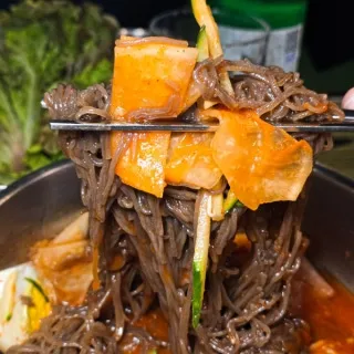 하하&김종국의 401정육식당 그옛날 비빔냉면