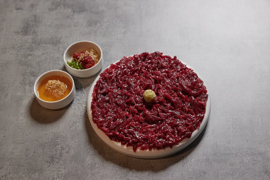 마장동에서 잡아 온 생 치맛살 메뉴 사진