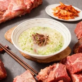 고봉당 홍대점 양지칼국수