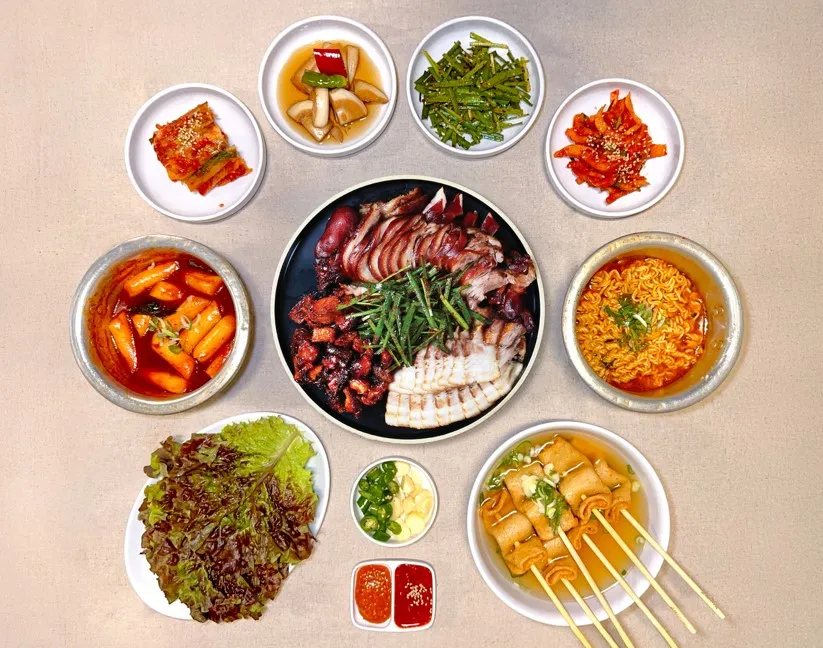 무한족발 1인 메뉴 이미지