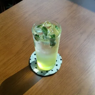 카페 사이 쿨라임에이드