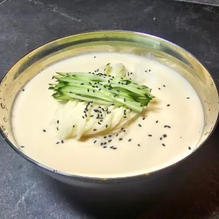 진밀옥 본점 부석태콩국수 이미지