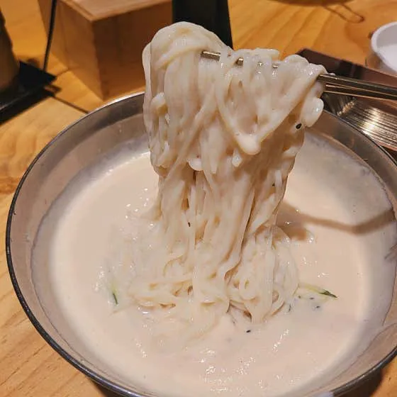 진밀옥 본점 콩국수 이미지