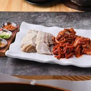 진밀옥 본점 낙지보쌈大