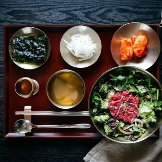 압구정상회 미나리 육회 비빔밥