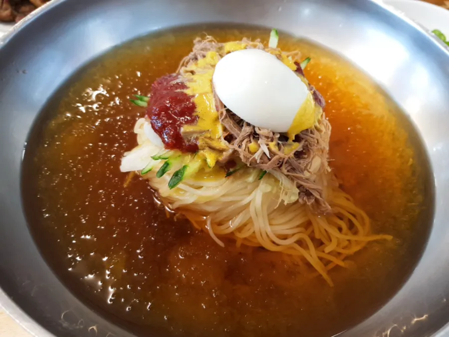 해운대 가야밀면의 공식 밀면 메뉴 사진