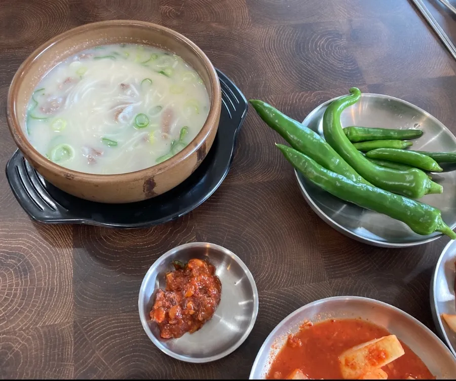 옛설농탕 메뉴 이미지