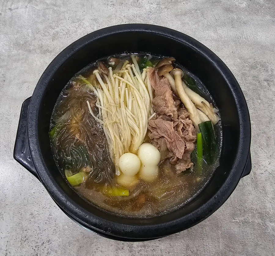 윤식당 뚝배기불고기 메뉴 사진