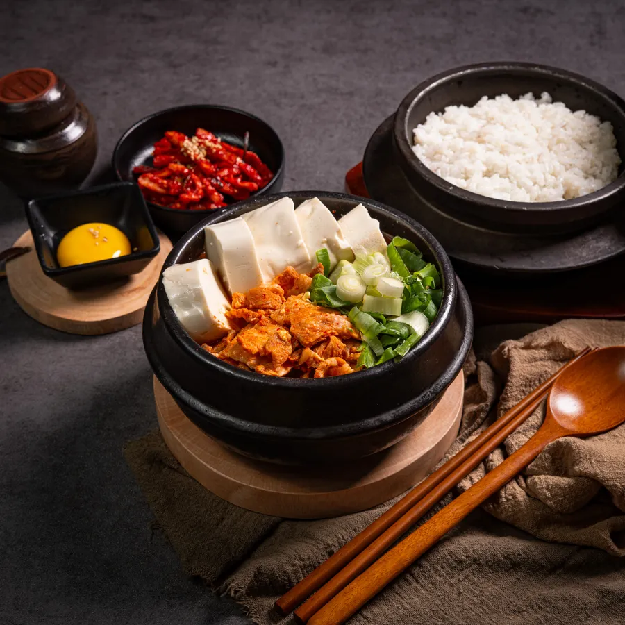 돼지 듬뿍 순두부