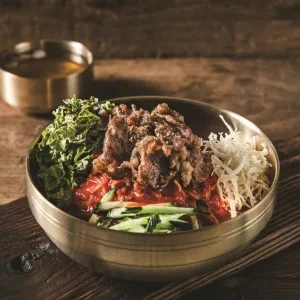 차돌박이비빔국수