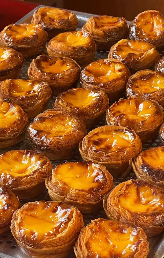 Sourdough Egg Tart 공식 메뉴 이미지
