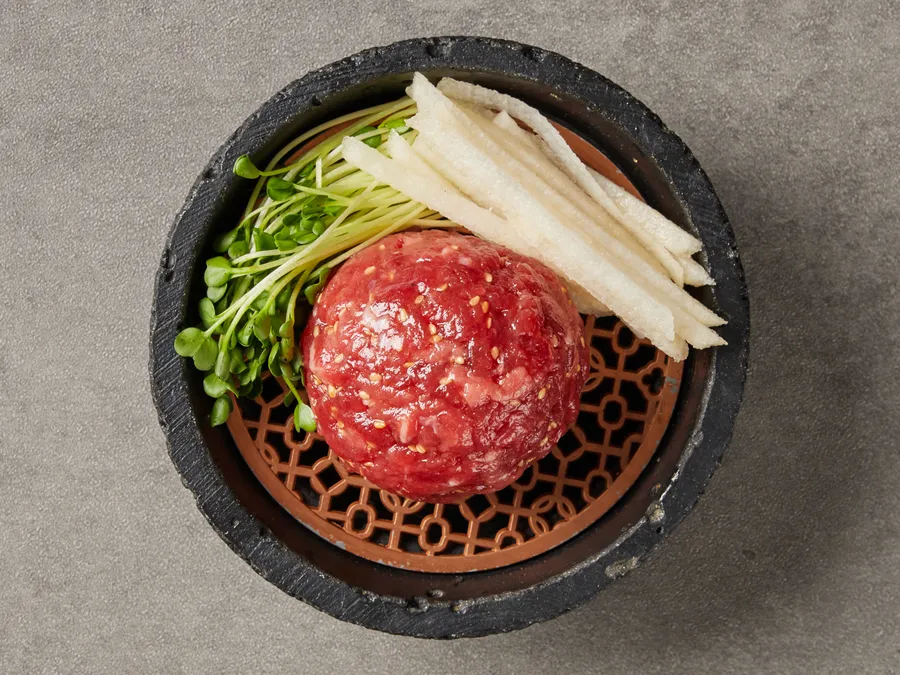 육회 메뉴 사진