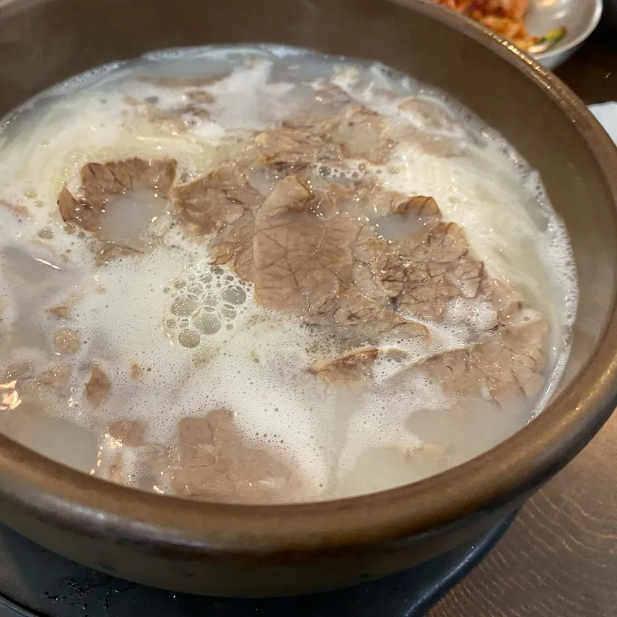 방문 고객이 남긴 식사 사진