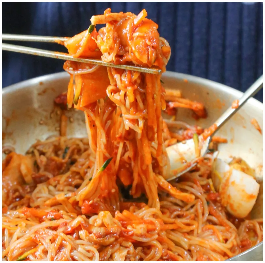 광안리 대교밀면 음식 사진