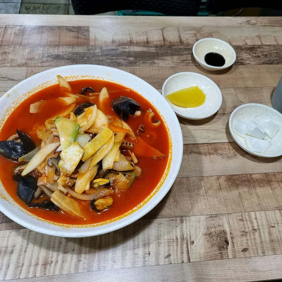 방문객이 남긴 수문통짬뽕 음식 사진 1