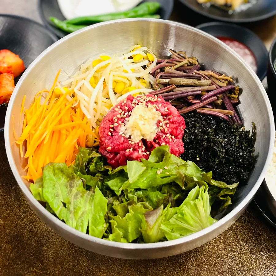 육회비빔밥