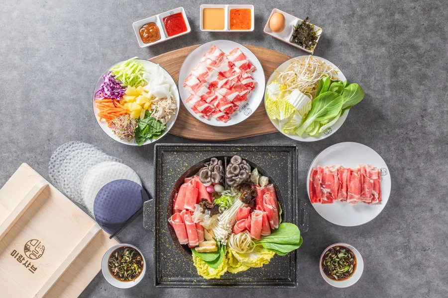 점심 셀프바 무한리필 공식 메뉴 이미지