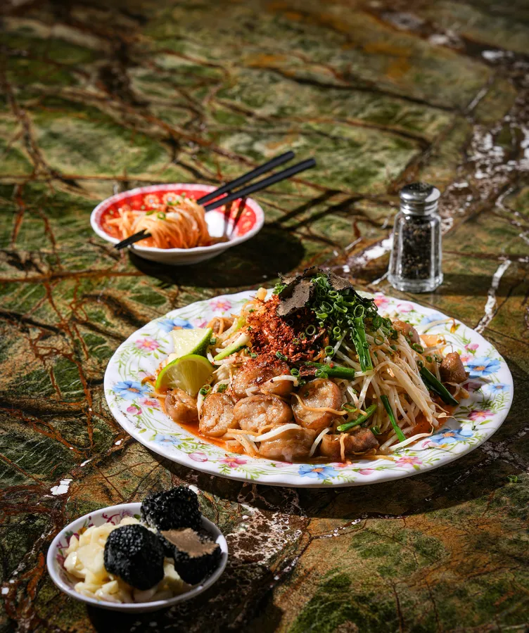 Phở xào 트러플한우대창볶음면 공식 메뉴 이미지