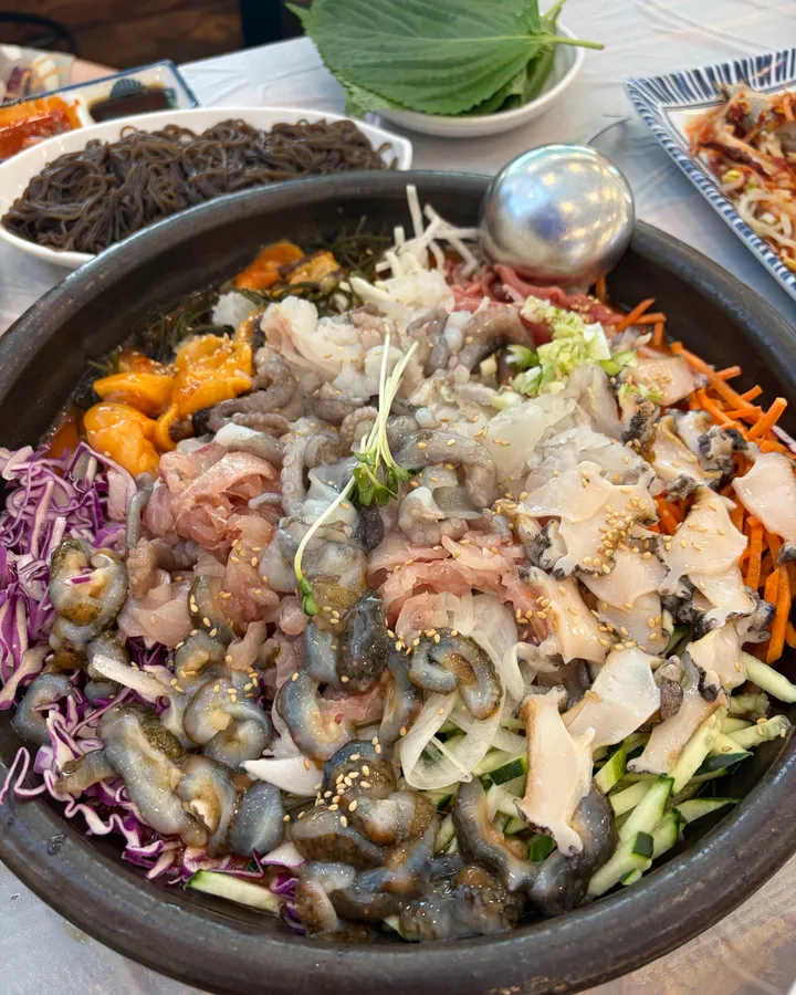 방문 고객이 남긴 완도산회 특급포차 음식 사진