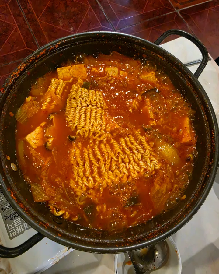 방문객이 남긴 찌개 사진