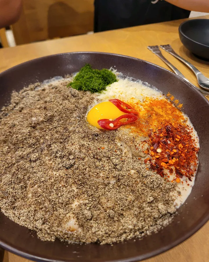 방문 고객이 남긴 음식 사진 02